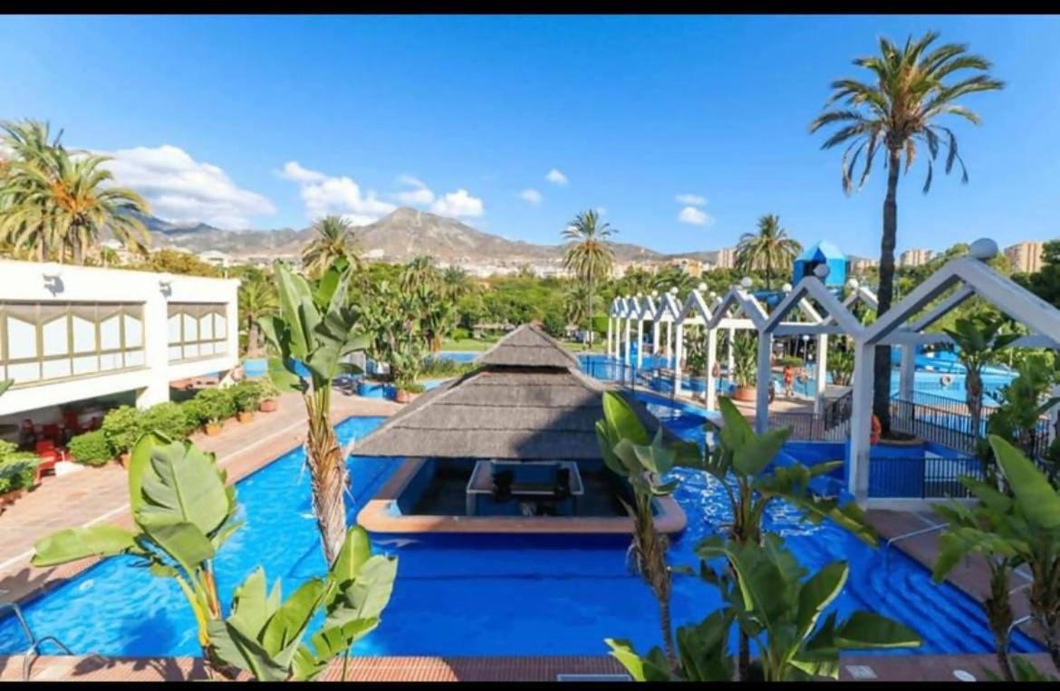 Stefys Beach Apartment เบนัลมาเดนา ภายนอก รูปภาพ
