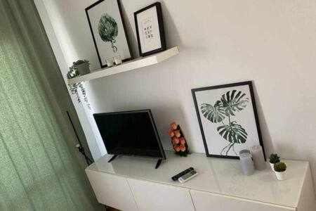 Stefys Beach Apartment เบนัลมาเดนา ภายนอก รูปภาพ